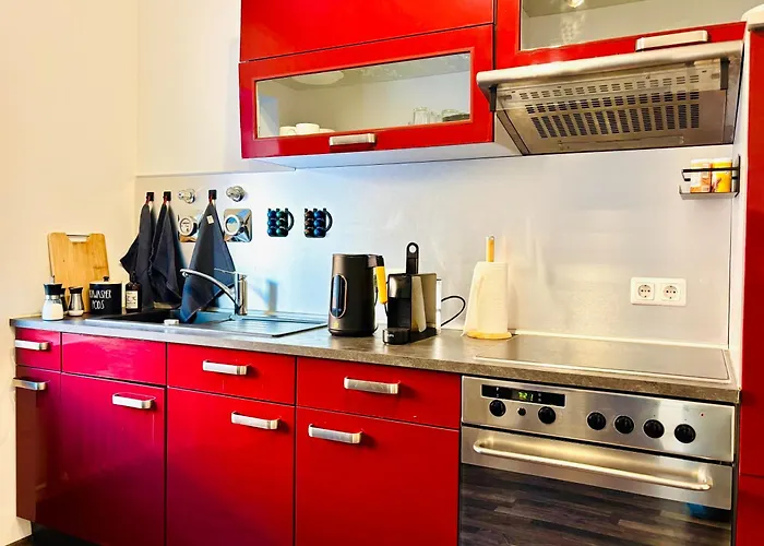 Lägenhet Stilvolles Wohlfuehl-apartment Nahe Bahnhof