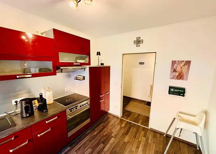 Lägenhet Stilvolles Wohlfuehl-apartment Nahe Bahnhof *