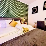 Stilvolles Wohlfühl-apartment Nahe Bahnhof Straubing