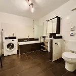 Apartment Stilvolles Wohlfühl-apartment Nahe Bahnhof