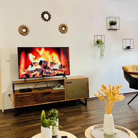Apartment Stilvolles Wohlfühl-apartment Nahe Bahnhof Straubing