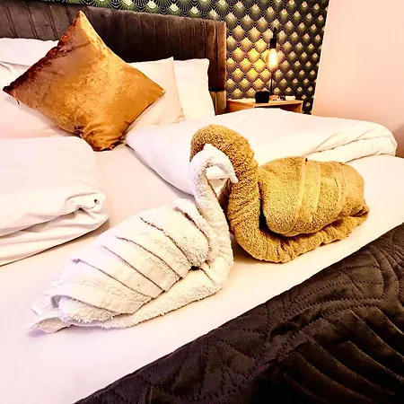 Stilvolles Wohlfuehl Apartment In Zentraler Lage Nahe Bahnhof Bis Zu 6 Personen Apartmán